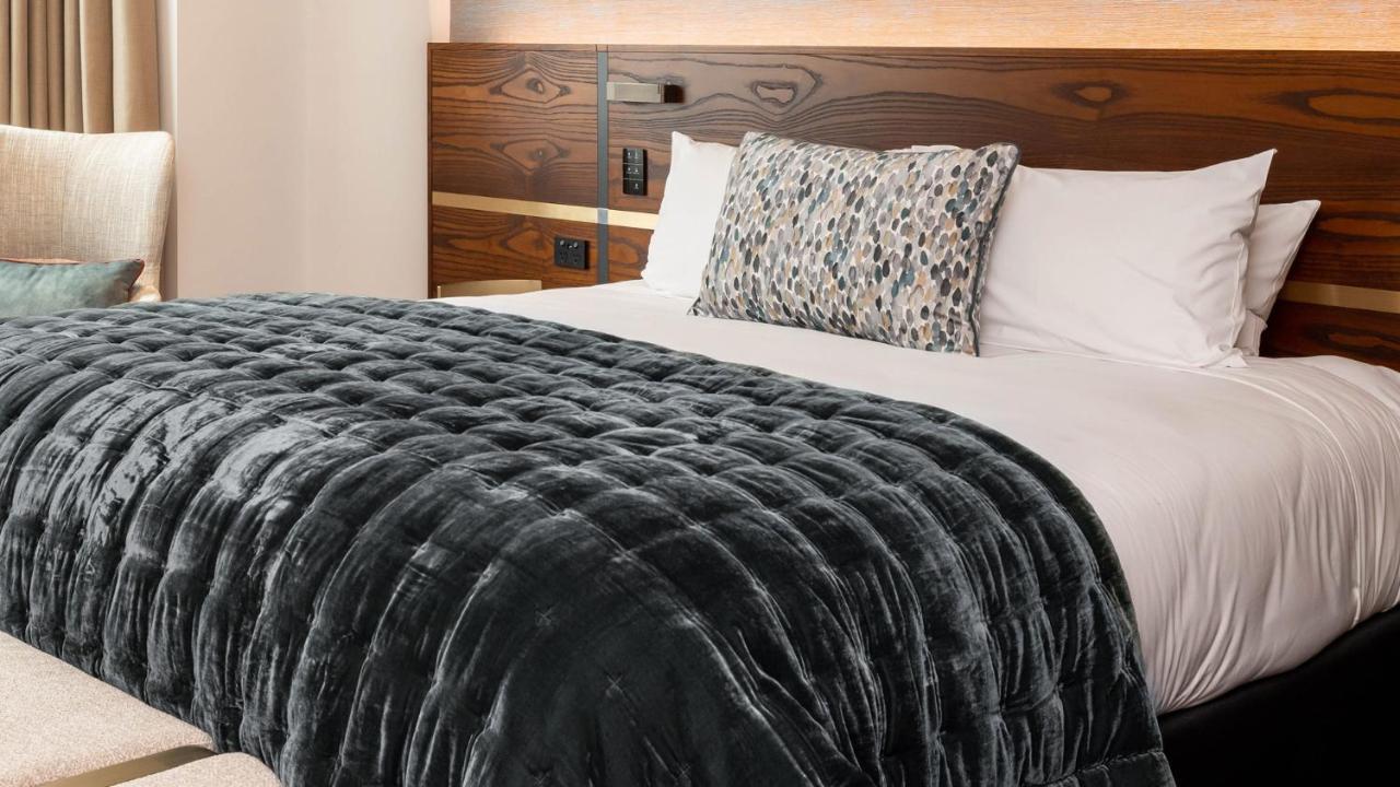 Horizon By Skycity Auckland Eksteriør bilde A bed with a throw